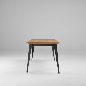 Mesa fija moderna Don de Ondarreta. Mobiliario de diseño. Mesas de interior.