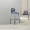Taburete de acero Street de Enea. Mueble ideal para jardín o terrazas.