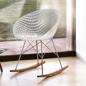 Hamaca de policarbonato y acero sMatrik Kartell. Diseño moderno interior.