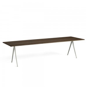Mesa de comedor Pyramid 02 de Hay. Mesas originales de diseño Nórdico.