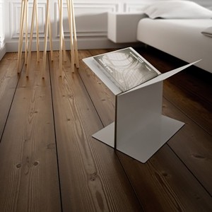 Revistero Mott. Systemtronic de Muebles oficina diseño.