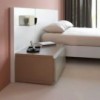 Mesita Serena cajones de Arlex. Mesitas de dormitorio de diseño