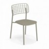 Silla Lyze perfecta para exteriores de Emu.