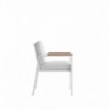 Silla con brazos Timeless para jardín de Gandia Blasco. Sillas modernas.