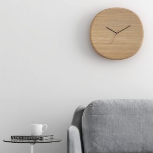 Reloj moderno Nube de Systemtronic. Complementos de diseño.
