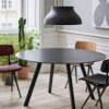 Mesa de madera moderna Copenhague CPH25 Round de HAY.