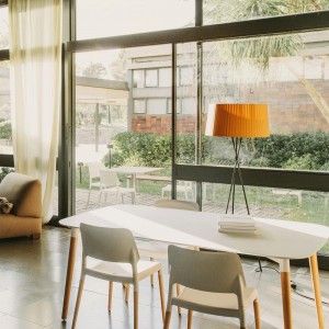 Silla moderna Belloch Indoor ntaCole. Sillas modernas.