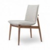Silla E004 Embrace Chair en tela de Carl Hansen and Son. Sillas de diseño.