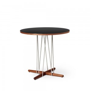 Mesa Embrace E020 de Carl Hansen and Son. Mesas de diseño moderno y elegante.