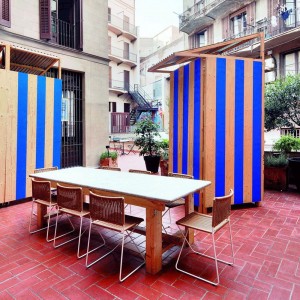 Silla moderna Ramón SantaCole. Sillas de diseño. Mobiliario para exteriores.
