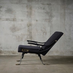 Sillón Digamma SantaCole. Mobiliario moderno y elegante. Sillones de diseño.