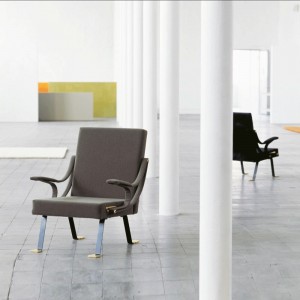 Sillón Digamma SantaCole. Mobiliario moderno y elegante. Sillones de diseño.