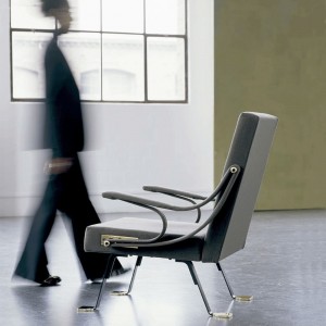 Sillón Digamma SantaCole. Mobiliario moderno y elegante. Sillones de diseño.