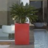 Macetero Cubo Alto con Ruedas Con o Sin Autorriego | Diseño Vondom