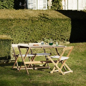Silla plegable Deck Chair BM4570 de Carl Hansen & Son. Diseño nórdico.