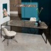 Silla Cadira S Wire de Sovet Italia. Silla tapizada con base de metal.