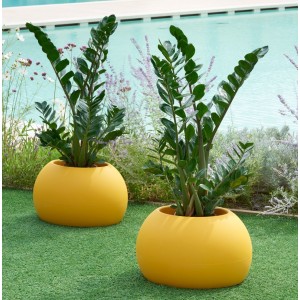 Macetero Blos Pot Slide. Mobiliario y complementos de exterior.