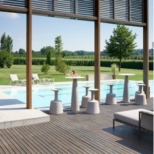 Taburete de diseño moderno Slide Design. Muebles para contract