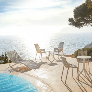 Butaca Ibiza respaldo alto Apilable para exterior Diseñada por Eugeni Quitllet de Vondom | Lluesma