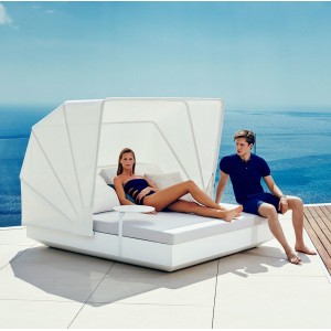 Cama Vela Daybed cuadrada con parasol y 2 cabezales reclinables