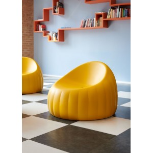 Sillón de diseño suave Slide Design. Muebles para contract