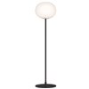 Lámpara pie Glo-Ball F de Flos. Lampara decoración elegante.