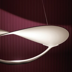 Lámpara de suspensión Plena de Foscarini. Lámparas de diseño moderno.