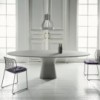 Mesa Podium Elíptica de Bontempi. Muebles italianos modernos. Mesas de diseño.