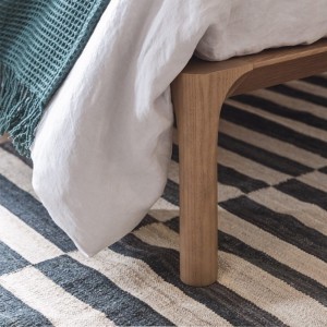 Cama Park lujosa y contemporánea de Novamobili. Camas de diseño moderno.