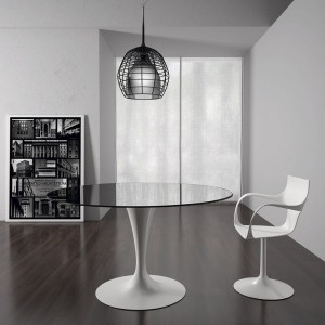 Mesa Flute base lacada. Sovet Italia