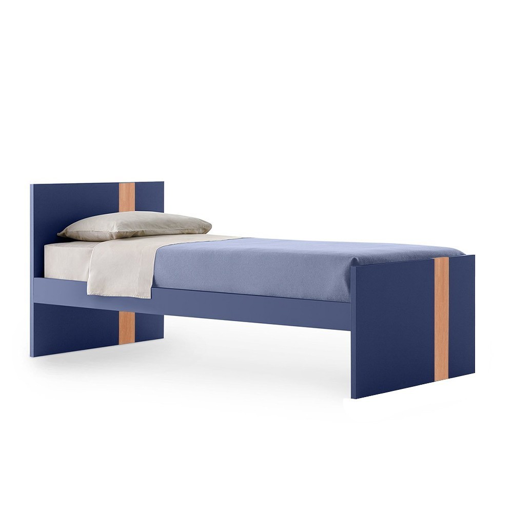 Cama original Lila con diseño contemporáneo y acabados modernos de Nidi.