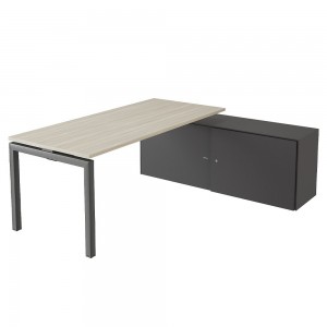 Mesa ejecutiva original y moderna con armario metálico de Ofifran, ofrece elegancia y confort.