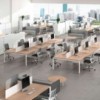 Mesa moderna auxiliar de oficina Bench cómoda con acabados en metal y melamina de Ofifran