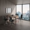 Taburete malla Advance giratoria con reposa pies de Ofifran ideal para oficinas y recepciones.