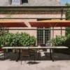 Mesa exterior comedor extensible, de la colección Bitta de Kettal.