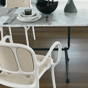Silla Milà Tapizada Magis. Sillas polipropileno para comedor o cocina.