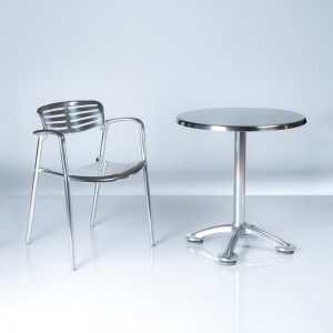 Silla con brazos Toledo, Indecasa-resol