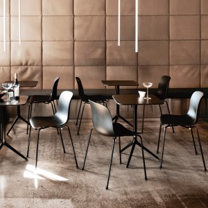 Silla Troy Polipropileno de Magis. Silla de estructura de acero apilable.