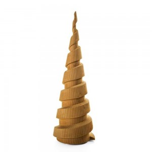 Árbol de navidad espiral progresivo minimalista Riva1920 con un diseño de lujo e italiano que brinda calidez a cualquier lugar