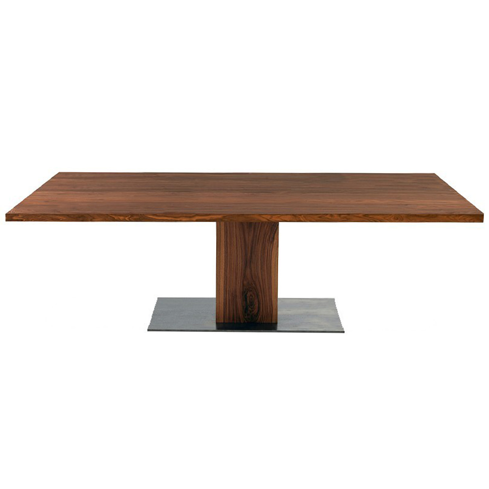 Mesa comedor Madera rectangular Boss Basic de Riva1920 con un diseño moderno, acabados elegantes y de madera maciza.