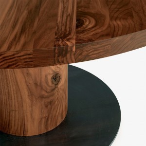 Mesa comedor madera circular Boss Executive de Riva1920 con un diseño italiano de alta calidad.