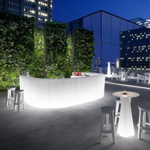 Esquina Frozen Light para exteriores de Plust Collection.