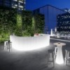 Barra Frozen Largue Light de Plust Collection para espacios exteriores.