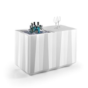 Contenedor Catering Frozen de Plust Collection para ambientes exteriores.
