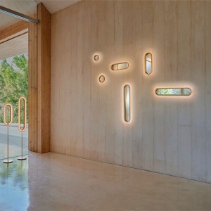 Lámpara aplique pared Lens Wall Oval. Luzifer. Lampara de luz LED Circular diseño de  Mut Design