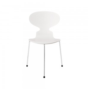 Silla ANT 3 patas fresno coloreado. Fritz Hansen con un diseño moderno de alta calidad.