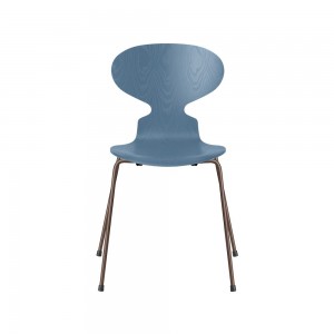 Silla ANT 4 patas fresno coloreado. Fritz Hansen con un diseño moderno de alta calidad.