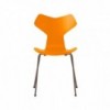 Silla Grand Prix fresno color. Fritz Hansen con acabados modernos de alto lujo.
