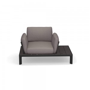 Sofá Tami perfecto para ambientes exteriores de Emu.
