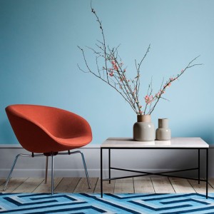 Mesa auxiliar Planner de Fritz Hansen con un diseño moderno de alta calidad.
